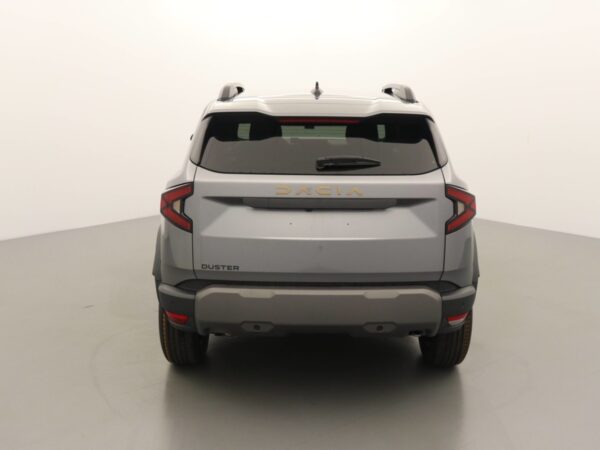 Photo 5 of 6 of N200185 DACIA DUSTER MHEV/ESS