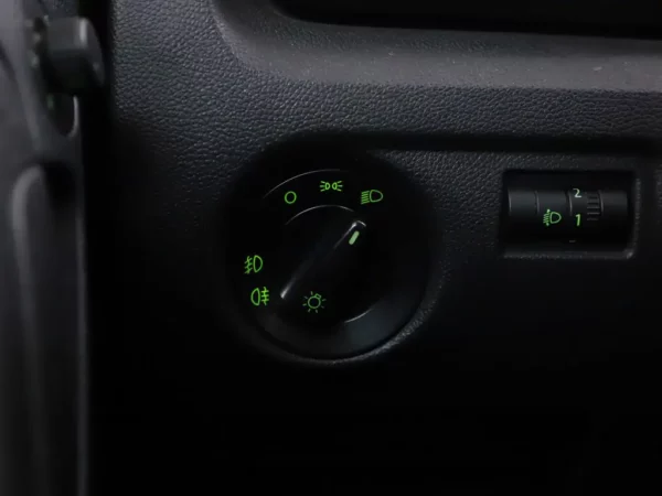 Photo 6 of 21 of TMBJM25J4E3123375 Skoda Fabia Combi 1.2 TSI Sprint Cruise