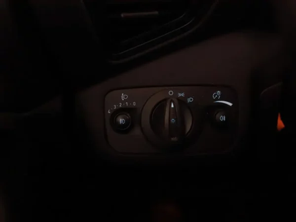 Photo 6 of 29 of WF0AXXWPMAJJ25190 Ford Kuga 1.5 EcoBoost Titanium Led