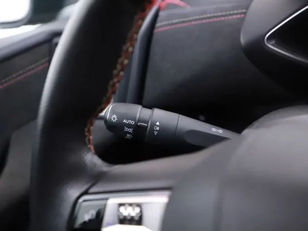 Photo 6 of 33 of VR1UJZKXZLW027786 DS DS 3 Crossback E-Tense Business 50 kWh (5-drs SUV)