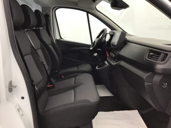 RENAULT TRAFIC L2H1 DCI