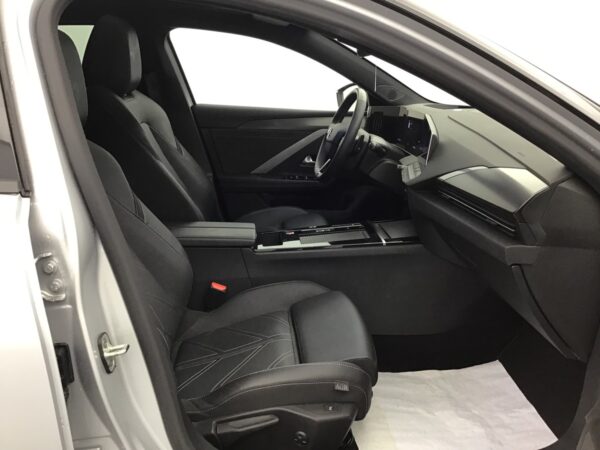 OPEL ASTRA ST (SPORTS TOURER) TURBO HYBRID