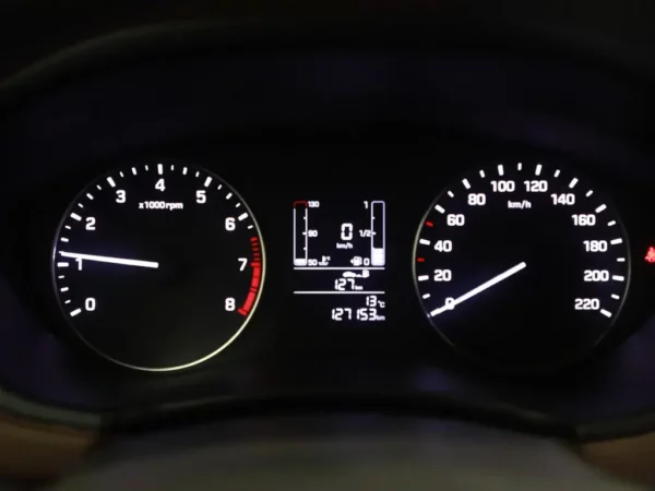 Photo 7 of 18 of NLHB251AAJZ387663 Hyundai i20 1.0 T-GDI i-Drive Cool