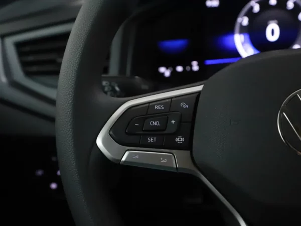 Photo 7 of 25 of WVWZZZAW7RU033264 Volkswagen Polo 1.0 TSI Polo (5-drs Hatchb.)