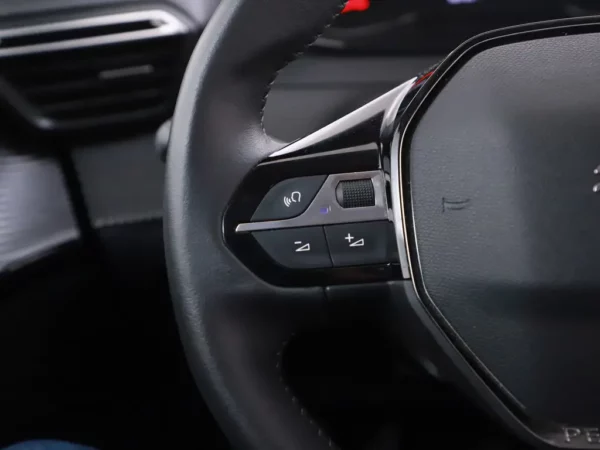 Photo 7 of 26 of VR3UPHMHDN5881101 Peugeot 208 1.2 PureTech Active Pack Airco