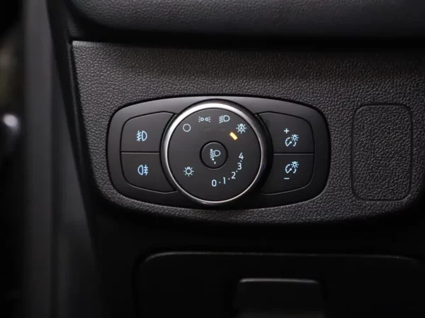 Photo 7 of 28 of WF0PXXGCHPKM82966 Ford FOCUS Wagon 1.0 Aut. EcoBoost Titanium