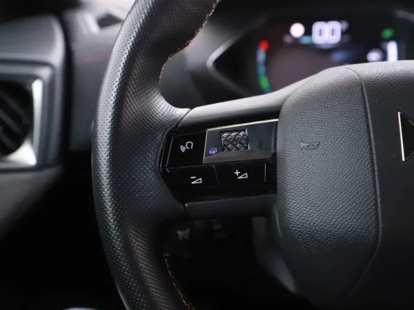 Photo 7 of 33 of VR1UJZKXZLW027786 DS DS 3 Crossback E-Tense Business 50 kWh (5-drs SUV)