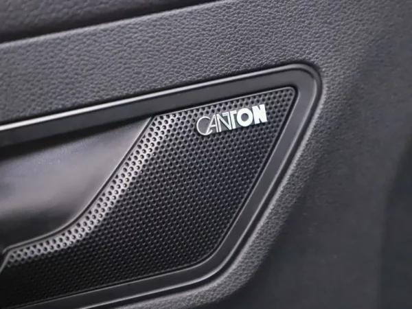 Photo 7 of 35 of TMBJR7NU3M2011227 Skoda Karoq 1.5 TSI ACT Sportline Business PANO