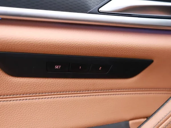 Photo 7 of 35 of WBA11CG000CL71888 BMW 5 Serie Touring 530e Business Edition Plus M-Pack