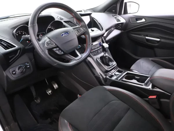 Photo 7 of 35 of WF0AXXWPMAKY67830 Ford Kuga 1.5 EcoBoost ST Line LED