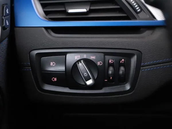 Photo 7 of 36 of WBA31AA01L3L54513 BMW X1 sDrive18i Aut.