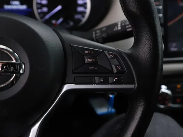 Photo 8 of 23 of VNVK1400469960207 Nissan Micra 1.0 IG-T N-Design (5-drs Hatchb.)