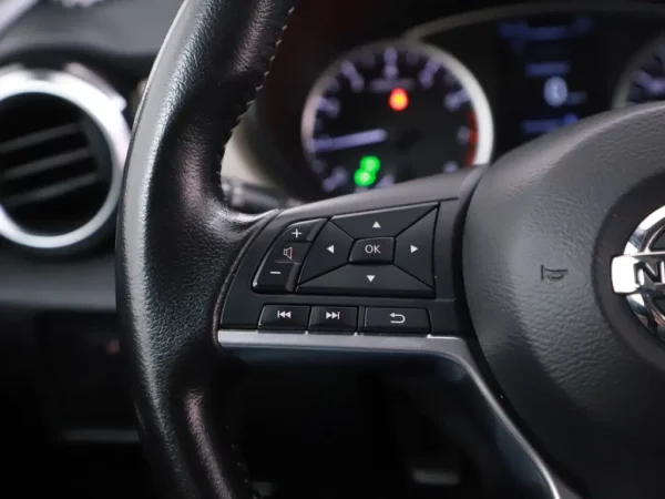 Photo 8 of 27 of VNVK1400860805311 Nissan Micra 0.9 IG-T N-Connecta Cruise Alloy