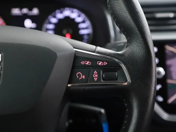 Photo 8 of 28 of VSSZZZKJZJR065267 SEAT Ibiza 1.0 TSI (5-drs Hatchb.)