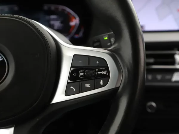 Photo 8 of 28 of WBA7K310207K99164 BMW 1-serie 118i Aut. Business Edition 5-drs Hatchb.