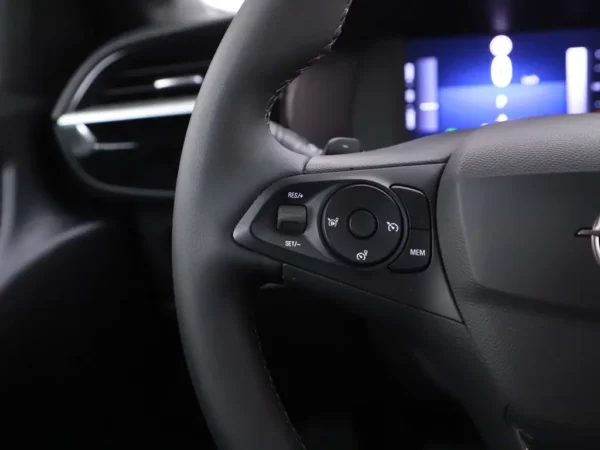 Photo 8 of 29 of VXKUPHPY0R4205926 Opel Corsa 1.2 Turbo Aut. Hybrid GS-Line