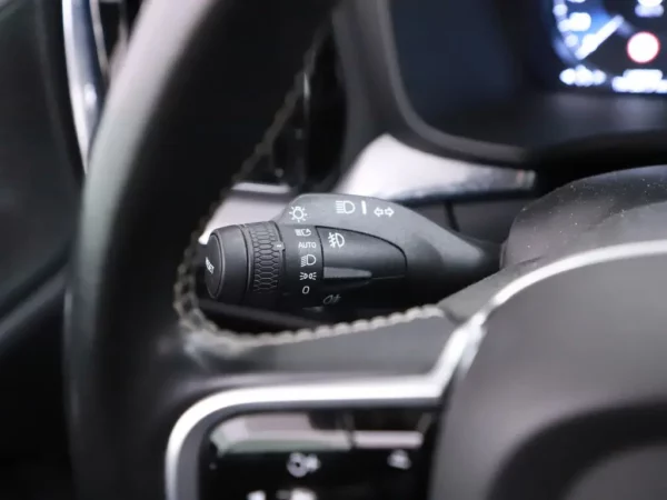 Volvo V60 2.0 T5 Aut. R-Design LED