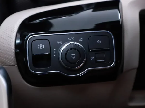 Photo 8 of 33 of W1K1186871N219379 Mercedes-Benz CLA-Klasse Shooting Brake 200 Business Solution