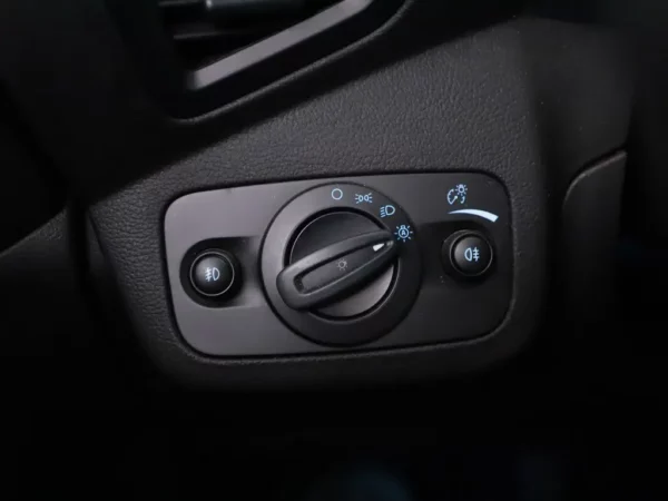 Photo 8 of 35 of WF0AXXWPMAKY67830 Ford Kuga 1.5 EcoBoost ST Line LED