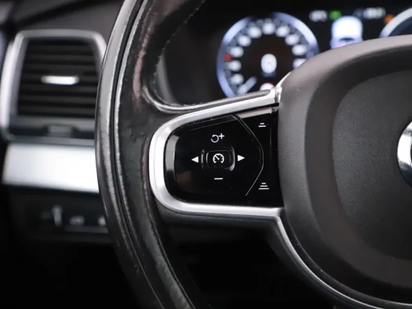 Photo 8 of 36 of YV1LFBABDH1149222 Volvo XC90 2.0 T8 Twin Engine AWD Inscription