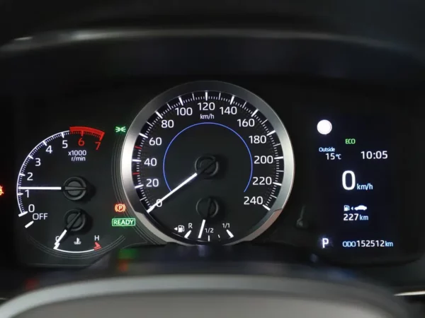 Photo 9 of 26 of SB1Z93BE90E127408 Toyota Corolla Touring Sports 1.8 Hybrid Active