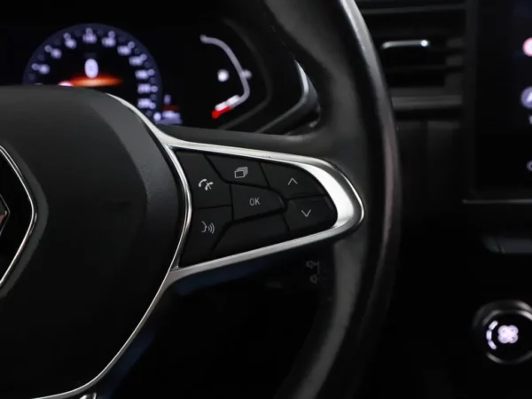 Photo 9 of 28 of VF1RJB00966036371 Renault Captur 1.0 TCe 100 Intens (5-drs