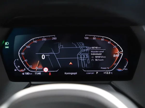 Photo 9 of 28 of WBA7K310207K99164 BMW 1-serie 118i Aut. Business Edition 5-drs Hatchb.