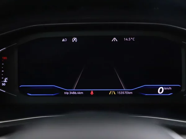 Photo 9 of 28 of WVGZZZA1ZJV009374 Volkswagen T-Roc 1.5 TSI Sport Cruise Led