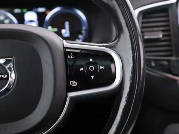 Photo 9 of 36 of YV1LFBABDH1149222 Volvo XC90 2.0 T8 Twin Engine AWD Inscription