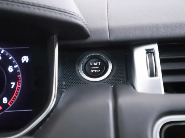 Land Rover Range Rover Sport 3.0 P400 MHEV HST PANO