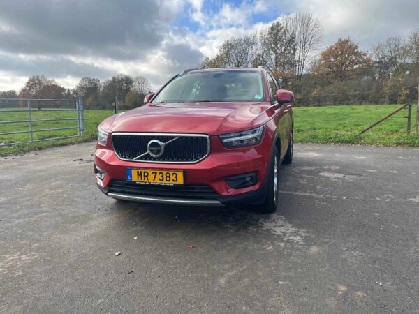 Photo 14 of 49 of P-VXC402018-157600 Volvo XC40 T3 Momentum T3 1.5L 3 cylindres turbo