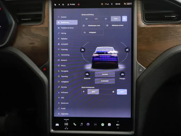 Photo 15 of 31 of 5YJXCCE24JF114894 Tesla Model X 75D Base. Cruise Ecc