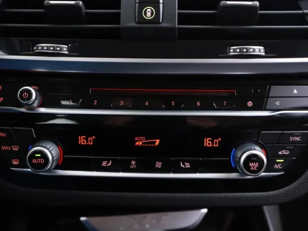 BMW X3 xDrive20i Aut. High Executive