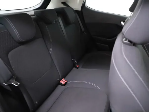 Photo 18 of 26 of WF0JXXGAHJLE27962 Ford Fiesta 1.0 EcoBoost Titanium