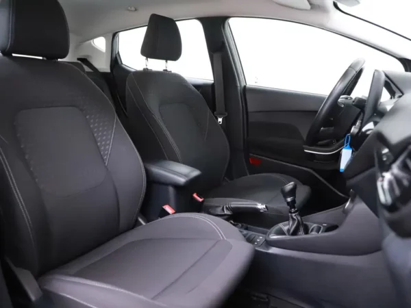 Photo 20 of 26 of WF0JXXGAHJLE27962 Ford Fiesta 1.0 EcoBoost Titanium