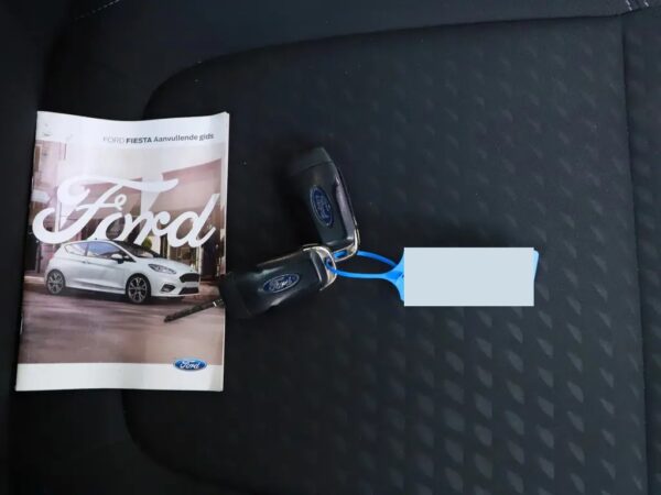 Photo 22 of 26 of WF0JXXGAHJLE27962 Ford Fiesta 1.0 EcoBoost Titanium