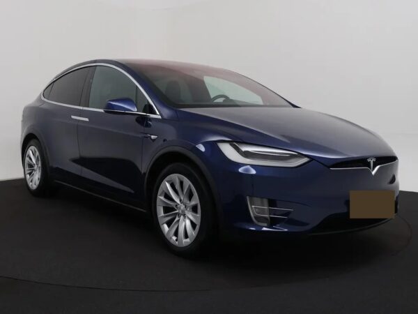 Photo 30 of 31 of 5YJXCCE24JF114894 Tesla Model X 75D Base. Cruise Ecc