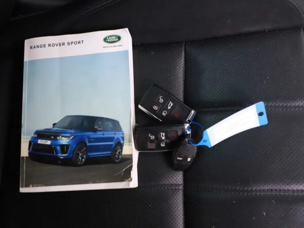 Land Rover Range Rover Sport 3.0 P400 MHEV HST PANO