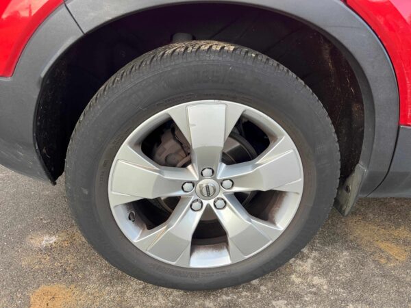 Photo 47 of 49 of P-VXC402018-157600 Volvo XC40 T3 Momentum T3 1.5L 3 cylindres turbo