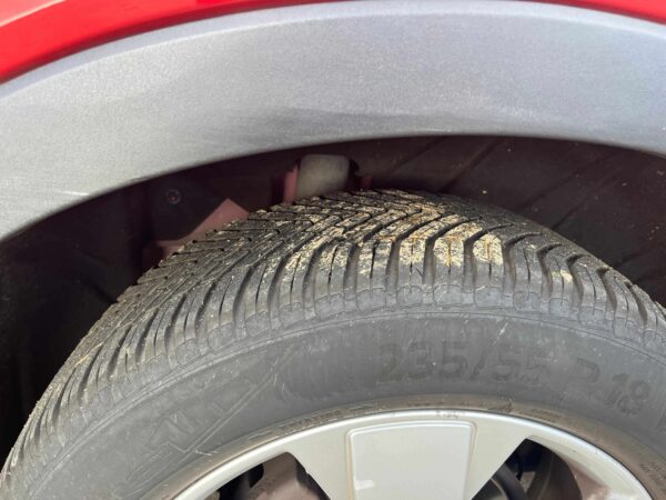 Photo 48 of 49 of P-VXC402018-157600 Volvo XC40 T3 Momentum T3 1.5L 3 cylindres turbo