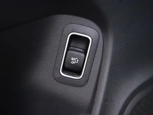 Mercedes-Benz CLA-Klasse Shooting Brake 180 Automaat Business Solution AMG