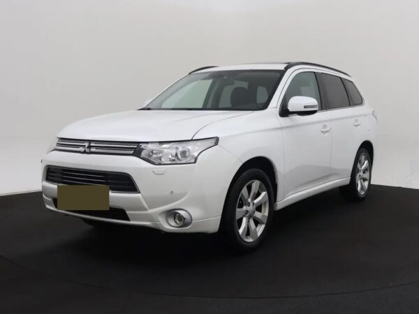 Photo 1 of 31 of JMBXDGG2WEZ002903 Mitsubishi Outlander 2.0 PHEV Instyle