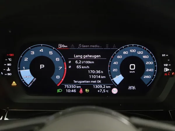 Photo 10 of 24 of WAUZZZGY5MA031836 Audi A3 Sportback 35 TFSI S-Tronic Business Edition