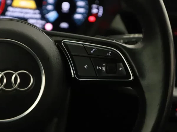 Audi A3 Sportback 40 TFSI e S-Tronic Business Edition