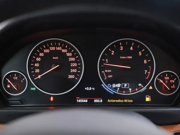 Photo 10 of 32 of WBA8X710X0G447283 BMW 3-serie Gran Turismo 330i GT High Executive Edition LED