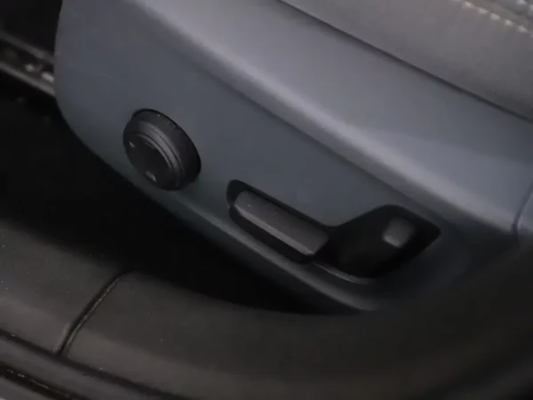 Polestar 2 Long Range Dual Motor Launch Edition 78kWh