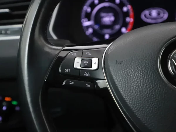 Volkswagen Tiguan 1.4 TSI DSG Highline Business R-Line