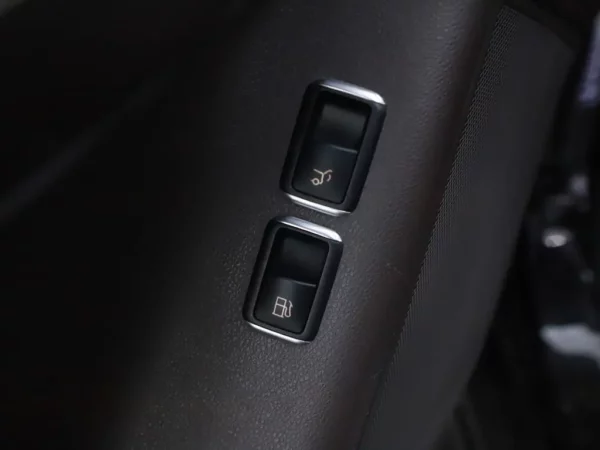 Photo 10 of 42 of WDC1660631A769414 Mercedes-Benz GLE 500 e 4MATIC LED