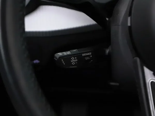 Photo 11 of 28 of WAUZZZGA5MA007796 Audi Q2 35 TFSI Aut. Business Edition LED