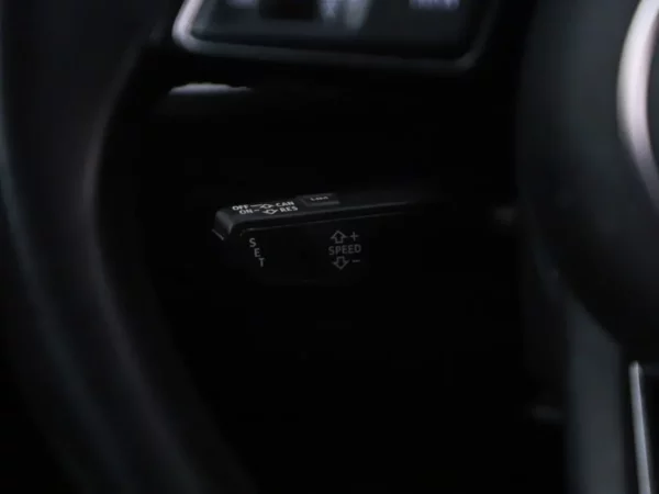 Audi A3 Sportback 40 TFSI e S-Tronic Business Edition